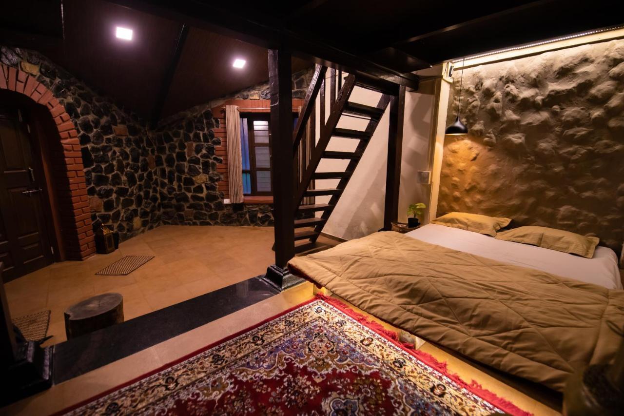 Achalaa Resort コールハープル エクステリア 写真