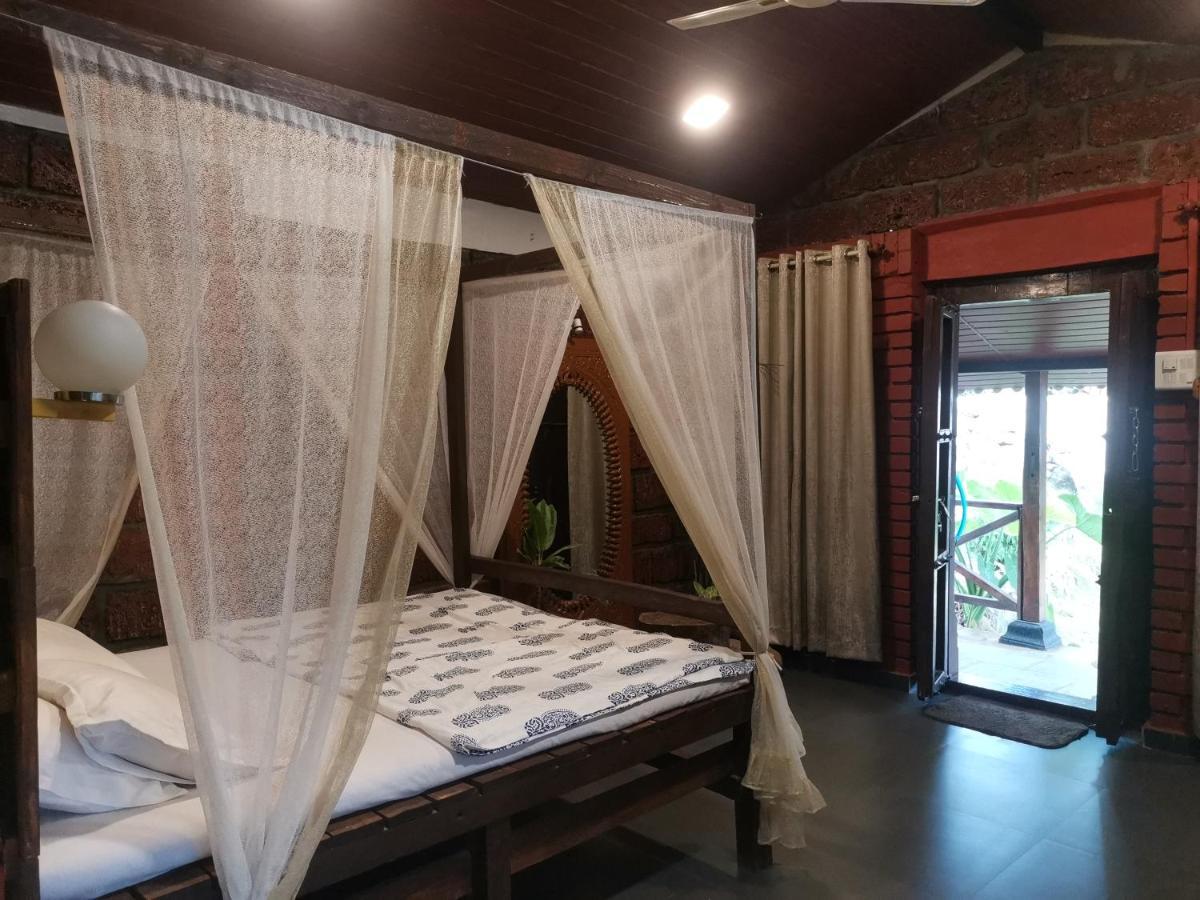 Achalaa Resort コールハープル エクステリア 写真