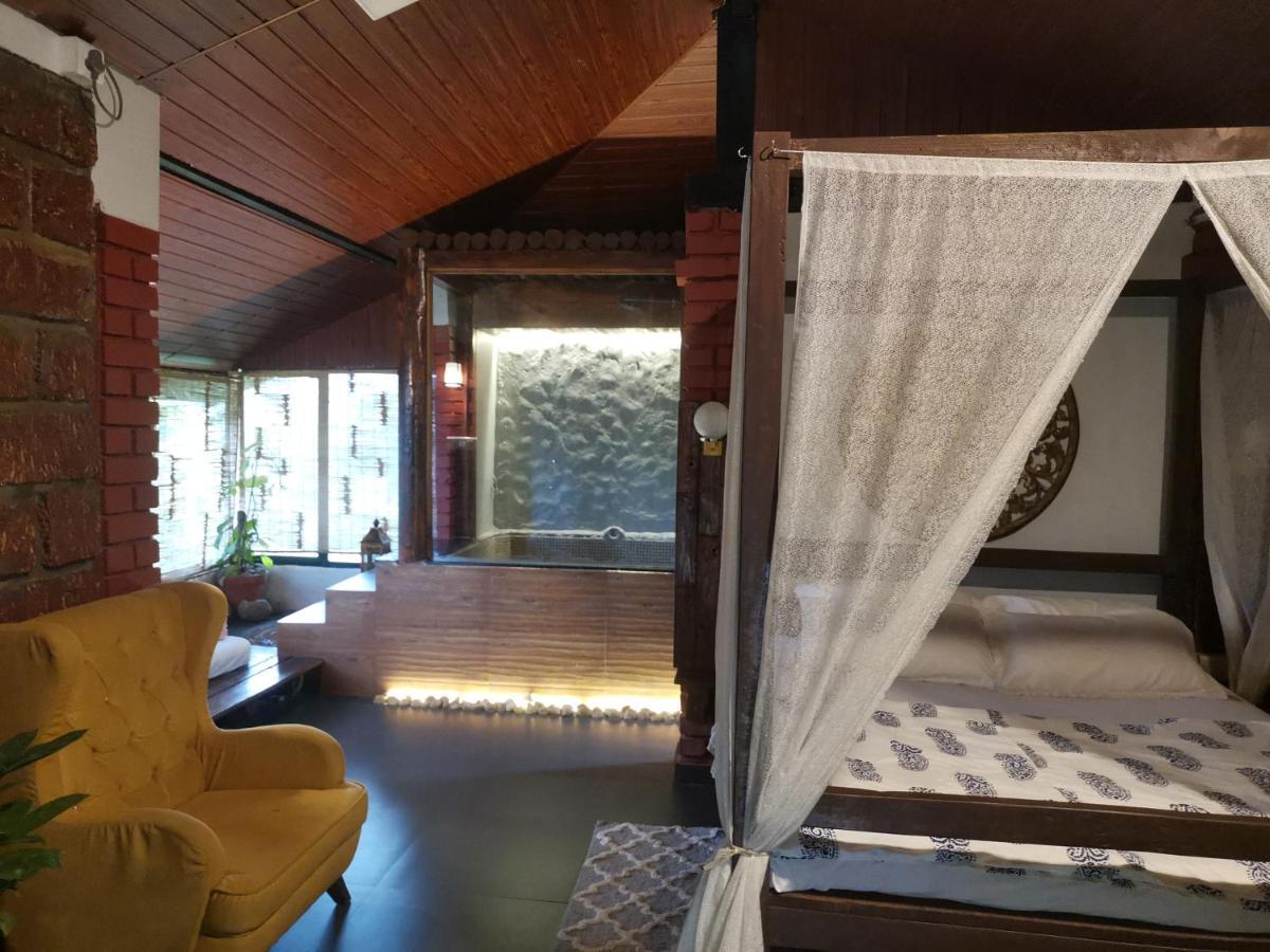 Achalaa Resort コールハープル エクステリア 写真